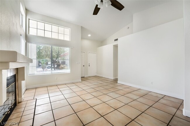Photo - 2709 Camphor Tree St