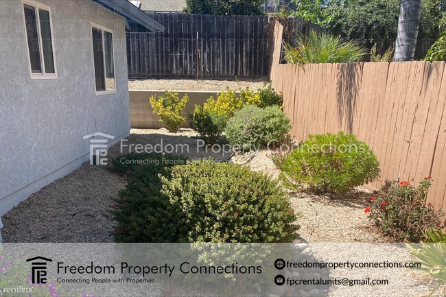 Photo - Studio, 1 bath Triplex - 1128 Via Pavion B...