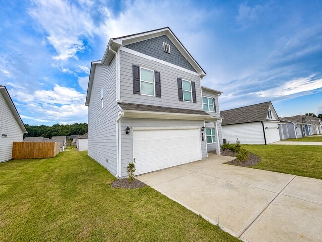 Photo - 26 Busby Dr SE