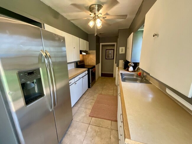 Photo - 3 Bedroom 1.5 Bathroom