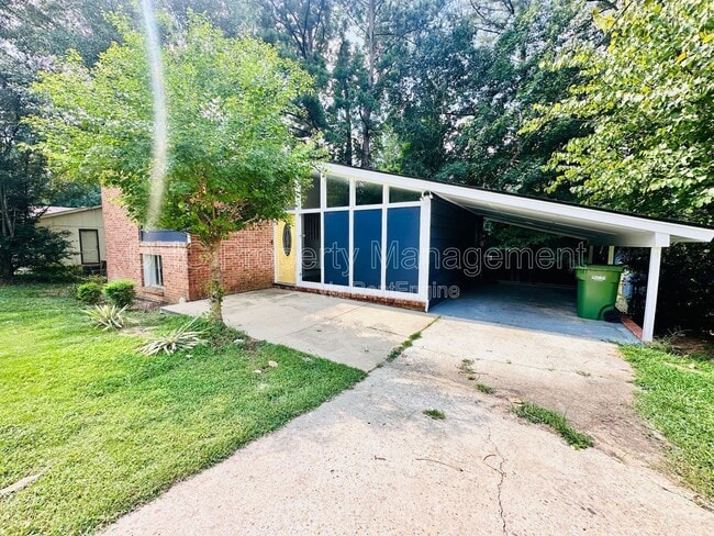 Photo - 3222 Apache Dr