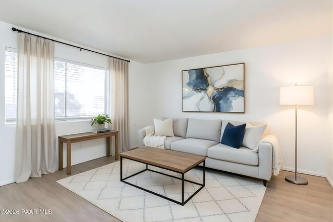 Photo - 3028 N Castro Ave Unidad 12