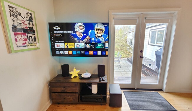 Photo - 11315 Roosevelt Way NE Unit ID1051272P