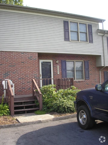 Building Photo - 2263 Forest Acres Dr Unit 2263 Rental