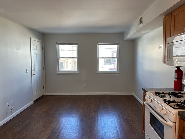 Photo - 18 Beach St Unit A