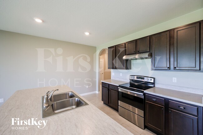 Photo - 480 Burnham Cir