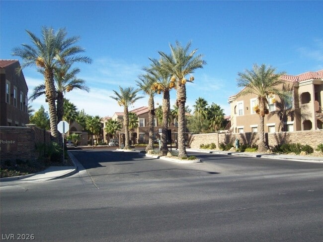 Photo - 10245 S Maryland Pkwy Unidad 145
