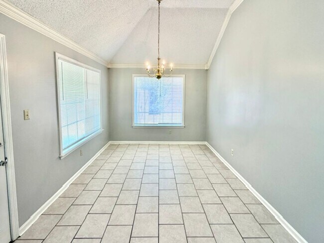 4839 Callaway Hills Dr Unit 1