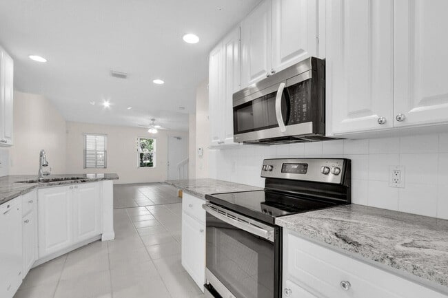 Photo - 3183 E Community Dr