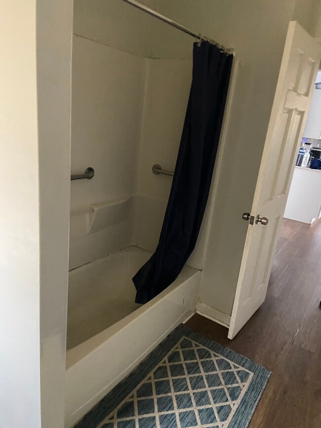 Photo - 43 Bradway Ave