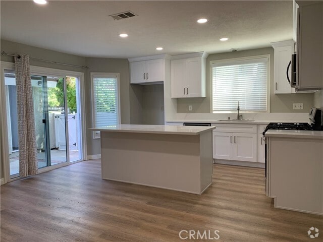 Building Photo - 662 Springbrook N Unit 18 Rental