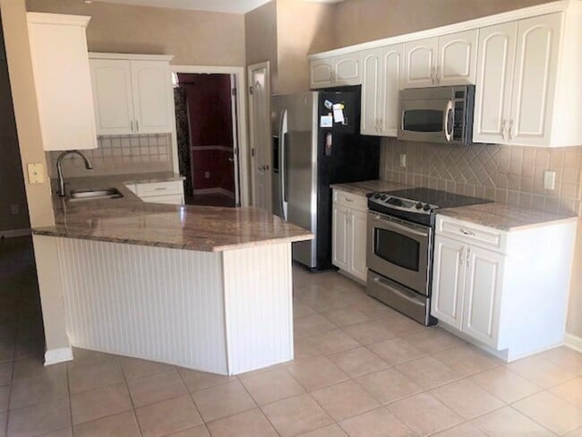 Photo - 9291 N Fairmont Cir