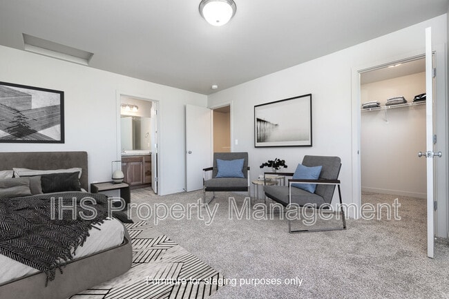 Photo - 517 Whitefish Ln