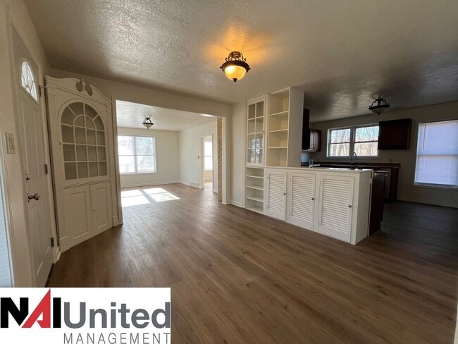 Photo - Four bedroom, one bathroom for rent