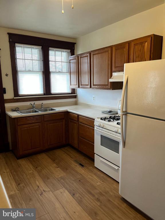 Photo - 88 S Main St