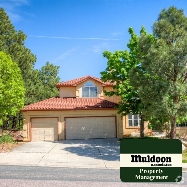 Building Photo - *COMING SOON* 5 Bedroom Broadmoor Beauty A... Rental