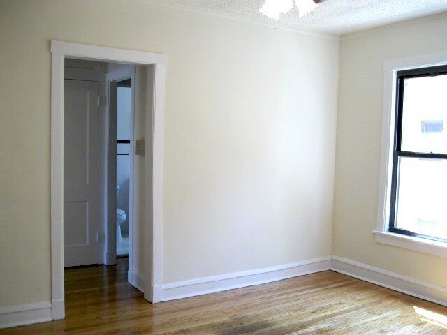 Photo - 2647 N Spaulding Ave