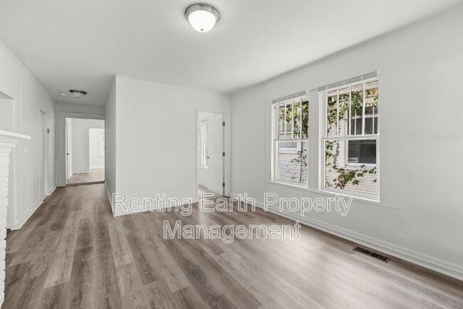 Photo - 514 81st St S