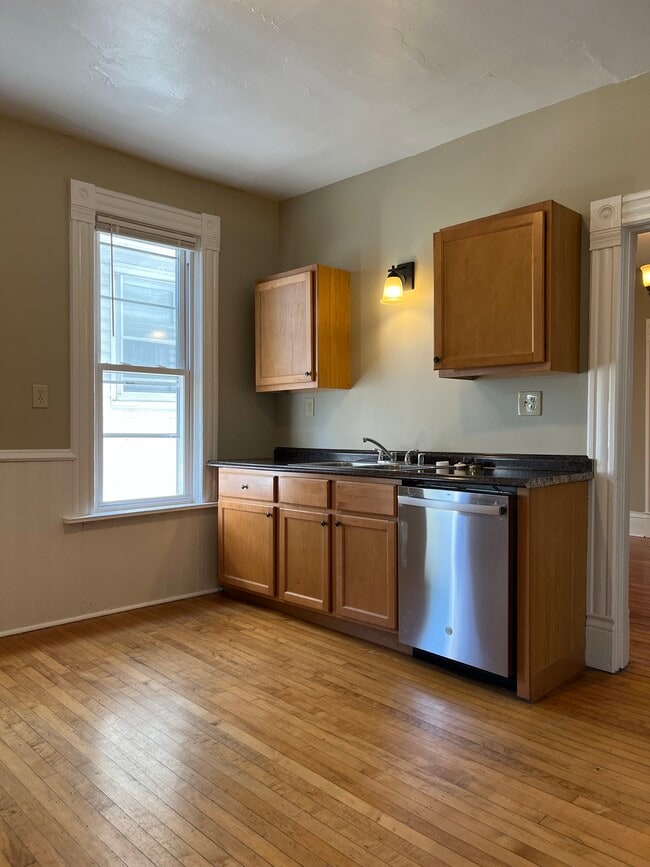 Photo - 3104 S Griffin Ave Unit LOWER