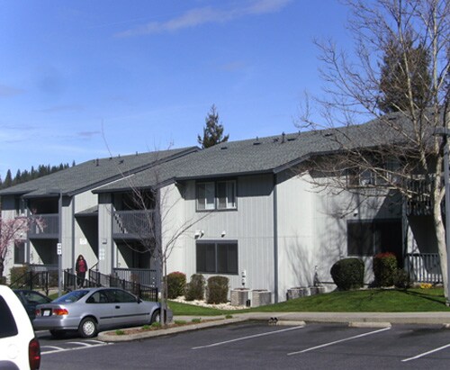 Nevada Woods Apartments - Nevada Woods Apartments