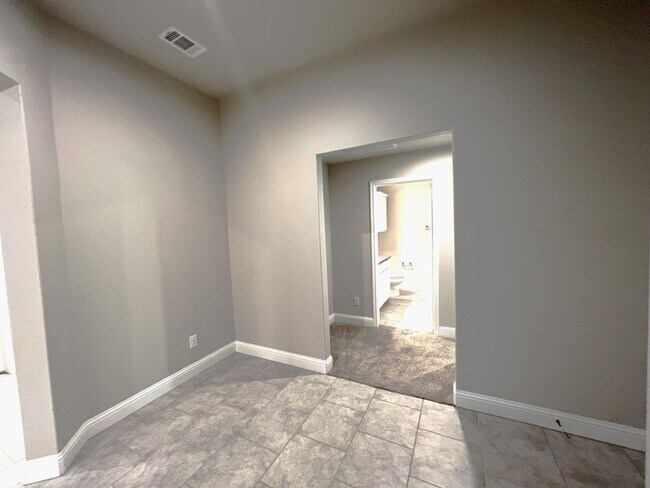 Photo - **BEAUTIFUL WINDSTONE AT UPLAND HOME**