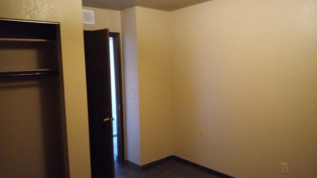 Photo - 902 Cynthia St Unidad 17