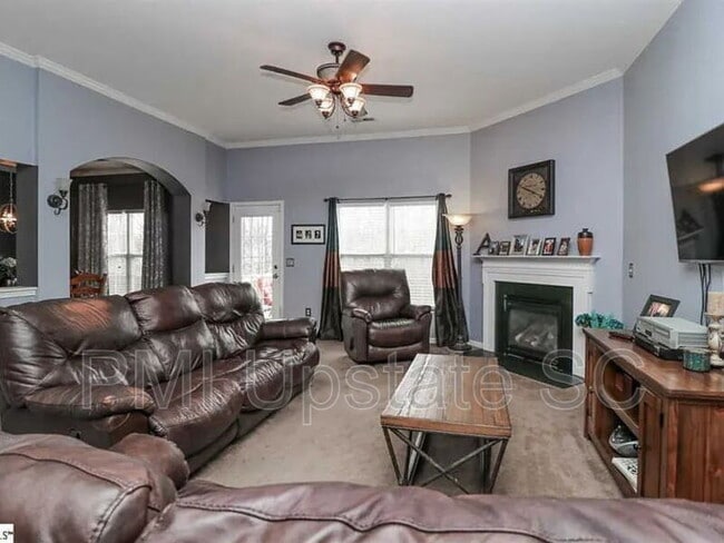 Photo - 258 Twilitemist Dr