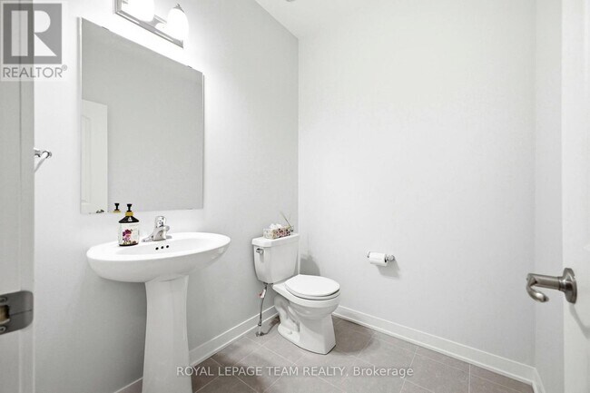 Photo - 739 Tincture Pl