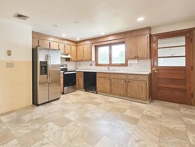 Photo - 59 Dartmouth St Unit 2