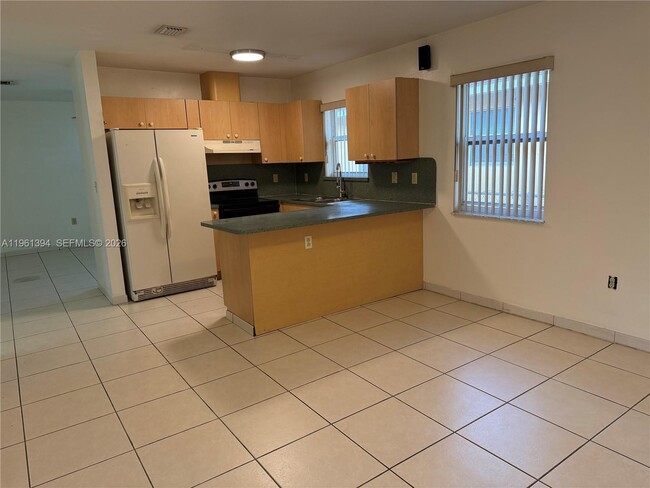 Photo - 4761 NW Flagler Terrace Unit 4763