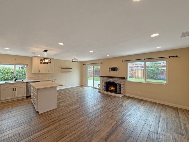 Photo - Great 4B/2BA House in Escondido!