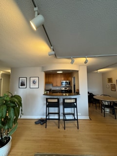 Photo - 1400 N State Pky Unit 15B