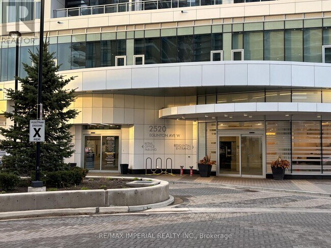 Photo - 2520 Eglinton Ave W Unit 1607