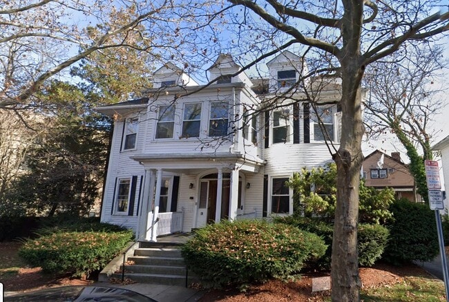 Photo - 187 Central St Unit 1