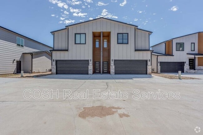 Building Photo - 8447 W 37th Ct N Rental