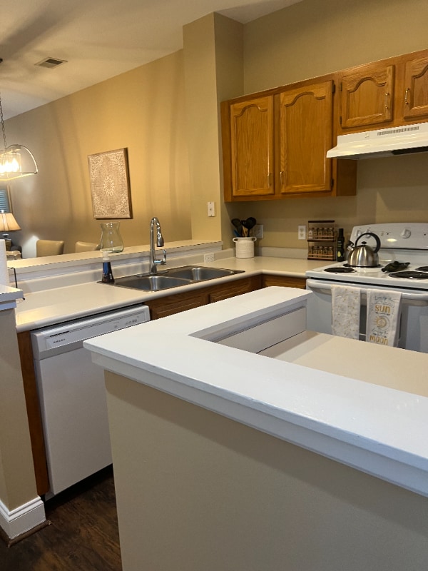 Photo - 1049 Park West Dr