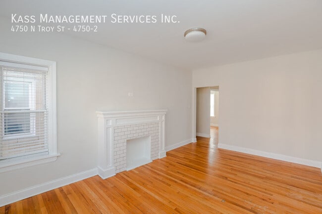 Photo - 4750 N Troy St Unit 4750-2