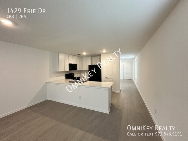 Photo - 1429 Erie Dr