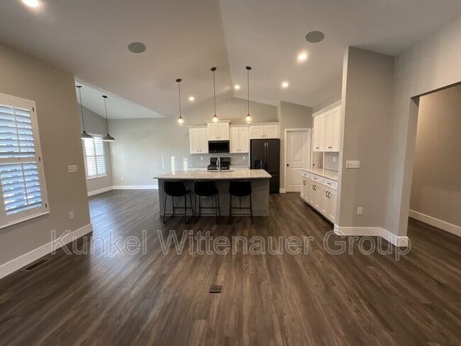 Photo - 1212 Hickory Point Dr