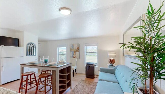 Photo - 2365 Washington St Unit 2 BR-Vineyard Views