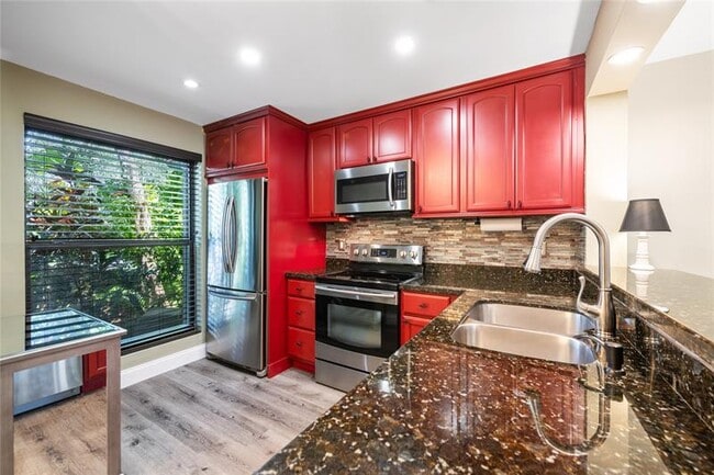 Photo - 3020 S Oakland Forest Dr