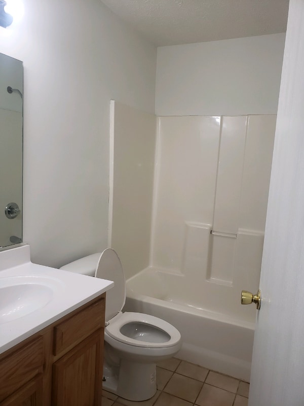 Photo - 120 Twyckenham Blvd Unit 10