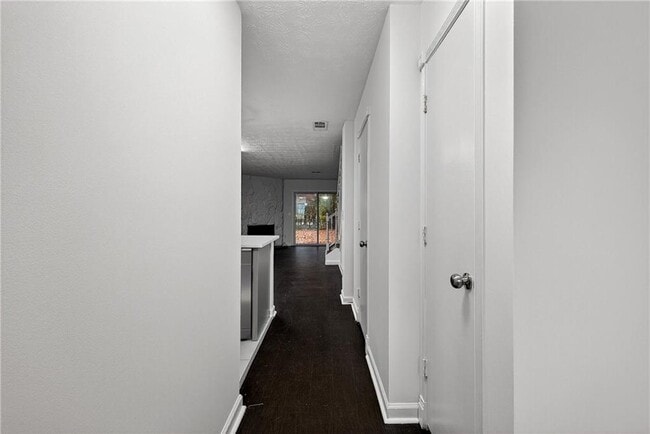 Photo - 6716 Colchester Pl NW