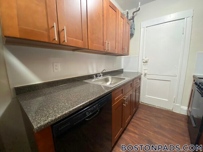 Photo - 1163 Boylston St Unit 8