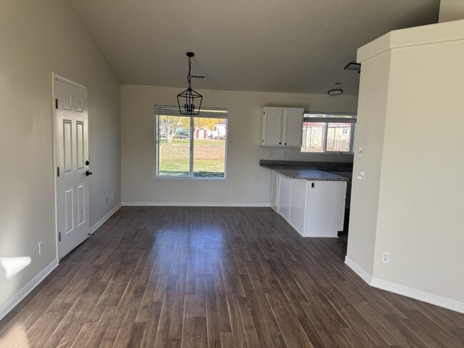 Photo - Ranch Rambler in Enoch