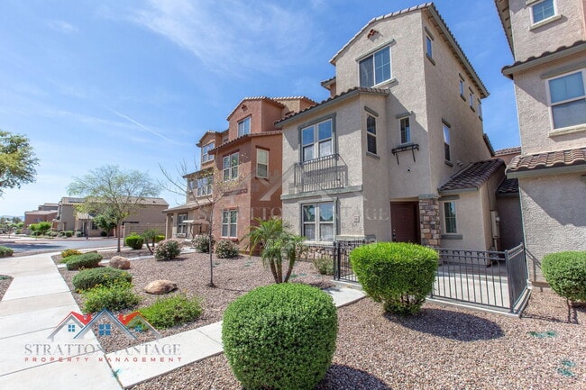 Photo - 2218 N 77th Dr