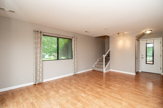 Photo - 197 Uteg St