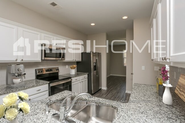 Photo - 1128 Werre Way