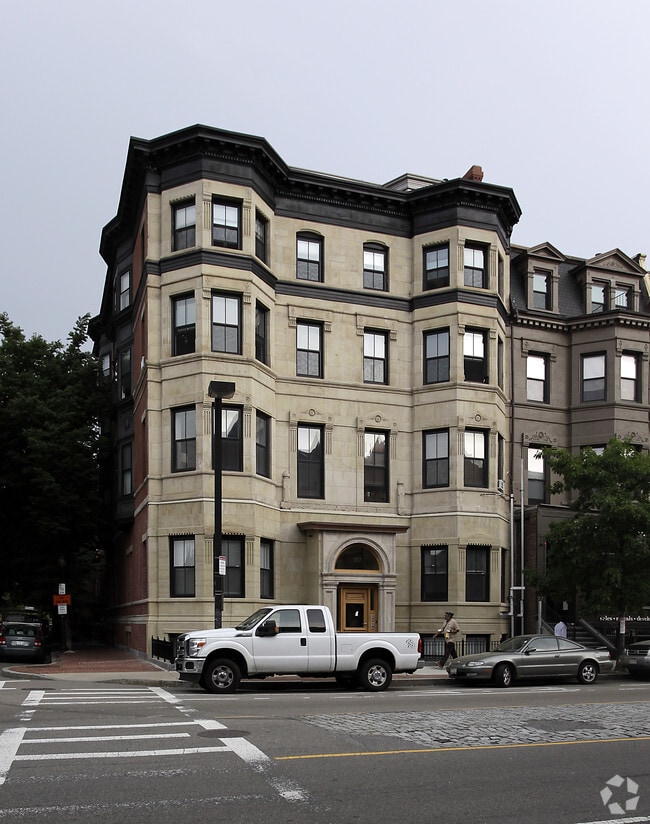 Building Photo - 557 Columbus Ave