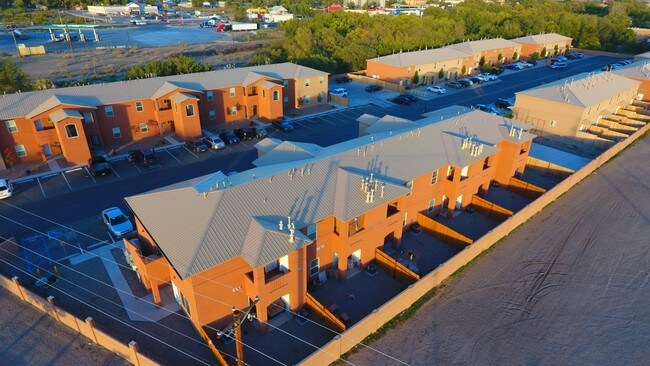 Apartments in Bernalillo, NM - Coronado Townhomes